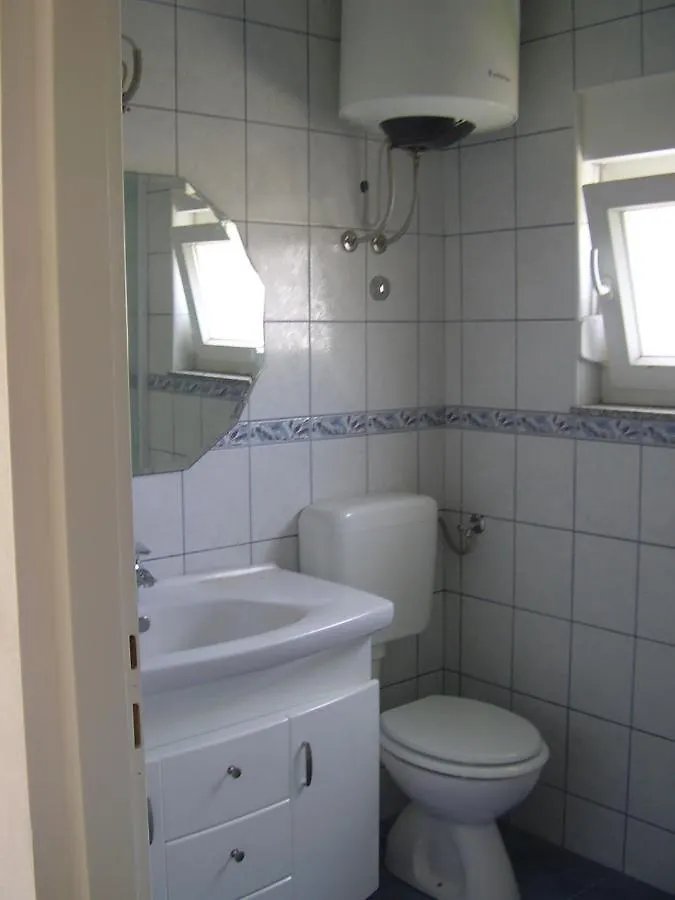 Apartman Mira Sabunike 2 Apartment Privlaka