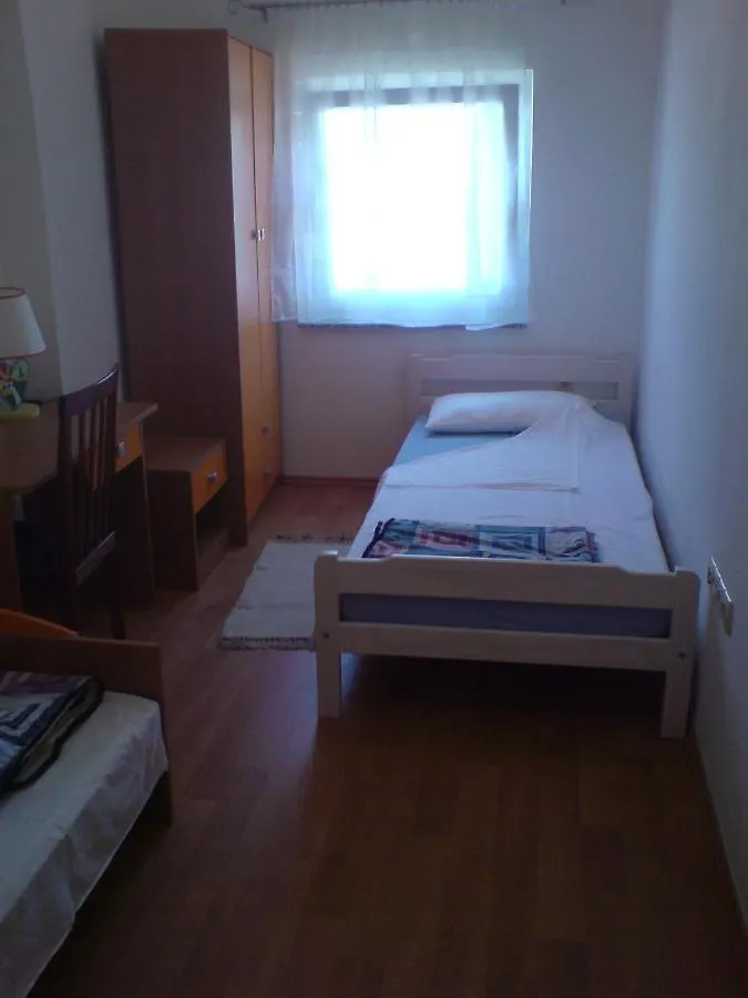 Apartman Mira Sabunike 2 Apartment Privlaka  Privlaka (Zadar)