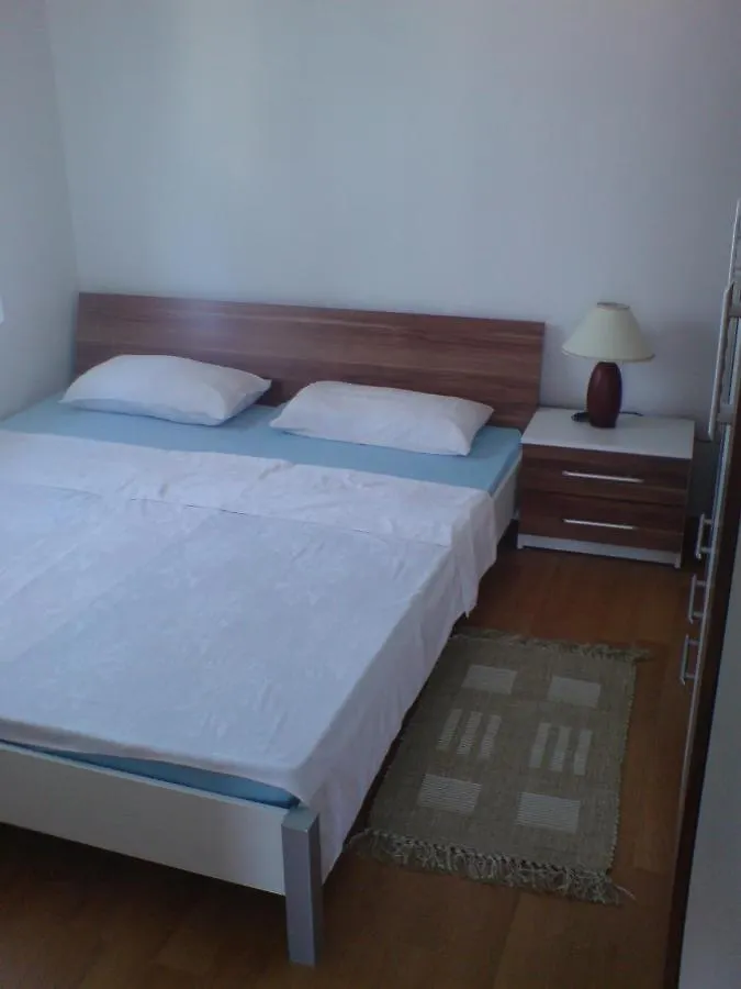 Apartman Mira Sabunike 2 Apartment Privlaka